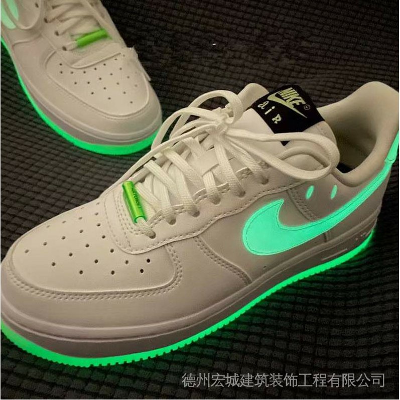 Nike Air Force 1 Sorriso Af1 Branco , Verde , Tênis Fluorescente Preto E  Luminoso - Escorrega o Preço