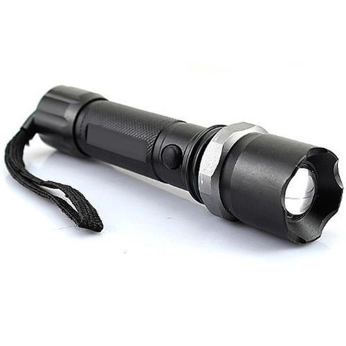 Lanterna Tática Recarregável Swat B-MAX BM-8466 1200 Lumens Led Foco Ajustável e Sinalizador