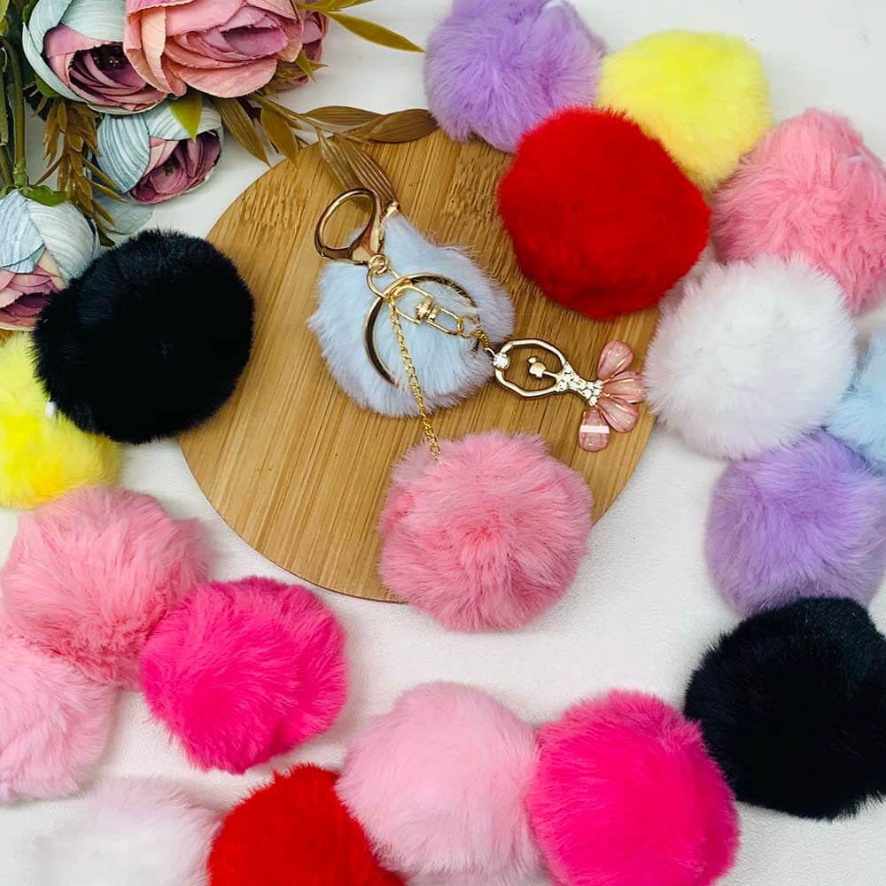 Pompom Pelúcia p/ chaveiro, touca,gorro 5,0cm -09 unidade