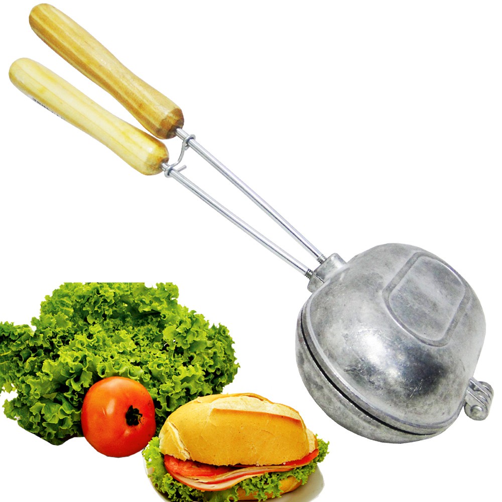 🔥 _PREPARE SANDUÍCHES DELICIOSOS COM PRATICIDADE! 🍞✨_

_Forma de Alumínio Sanduicheira para Pão Francês com Cabo de Madeira 33x14cm_

✅ Confeccionada em alumínio para um cozimento uniforme  
✅ Cabo de madeira que proporciona segurança ao manusear  
✅ Idea
