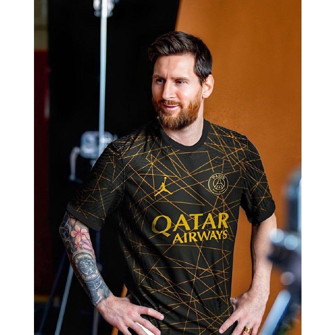 2022/2023 Camisa De Futebol Linha Preta E Dourada