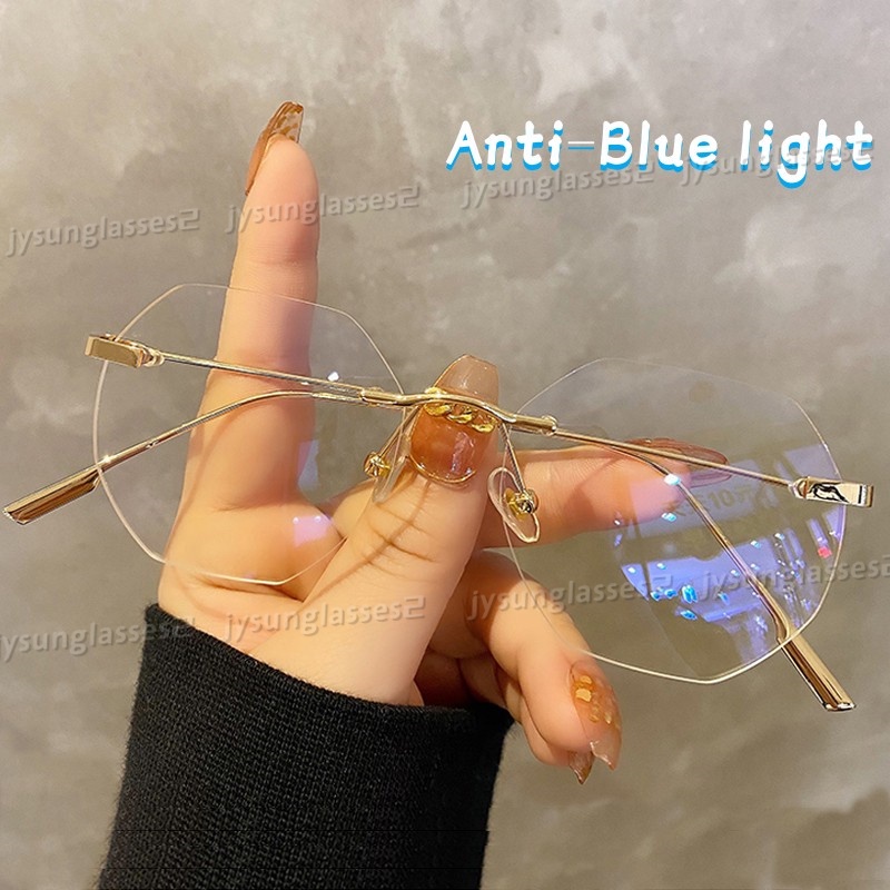 【 Ready Stock 】 Coreano Anti-Radiação Computador Óculos De Metal Armação Para Mulheres/Homens em Oferta na Shopee