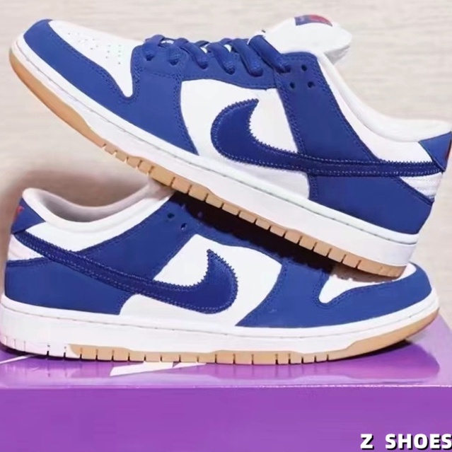 Nike sb best sale dunk royal blue