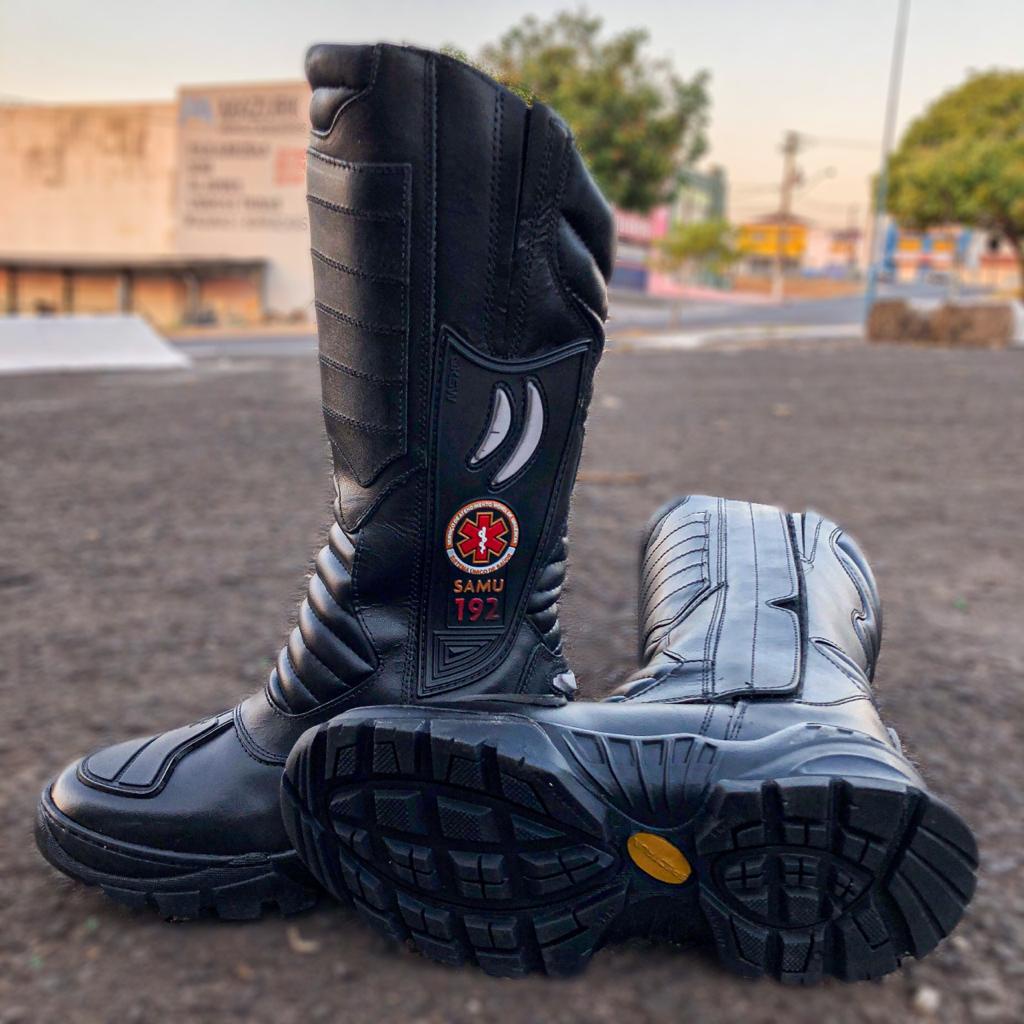 Bota Longa Coturno Unissex Samu 192 Com Porta Objetos.