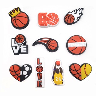 1PCS Série Basquetebol Jibbitz Shoe Charms Crors Sandal Kids Wristband Acessórios De Moda Unisexo Festa De Aniversário Presentes
