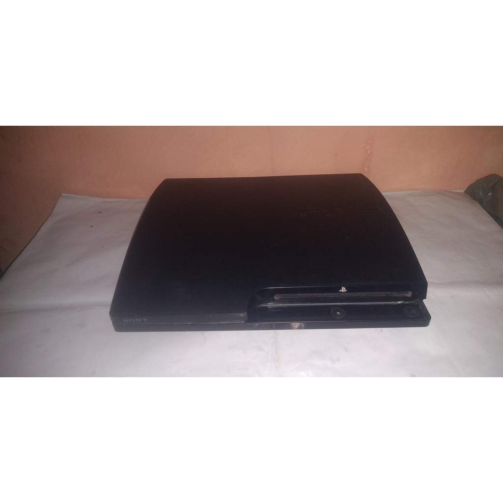 Playstation 3 - PS3 - play 3 slim 2501A