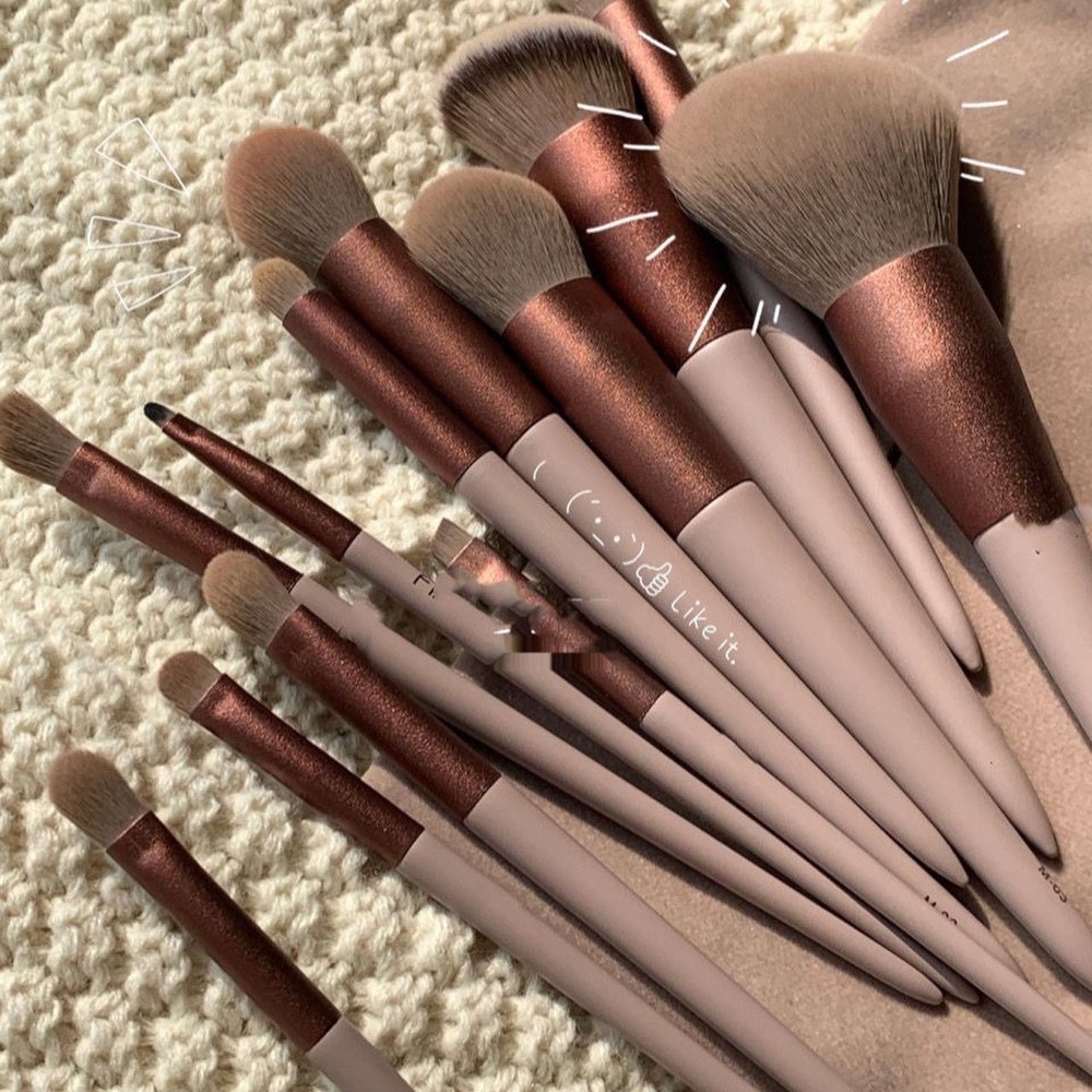 13Pcs A Set Soft Fluffy Makeup Brushes For Cosmetics Foundation Blush Pó Sombra Em Kabuki Maquiagem Ferramentas De Beleza