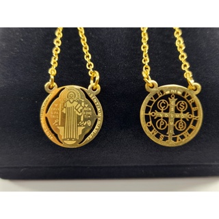 Escapulário Colar São Bento Vazado Banhado a Ouro 18k Protegido Próspero em Oferta na Shopee