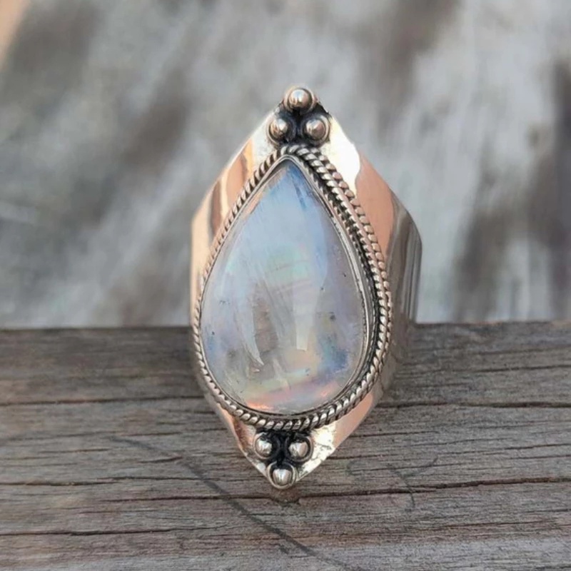 Vintage Tibetan Moonstone Big Healing Crystal Rings for Women Boho Antique Indian Moonstone Ring