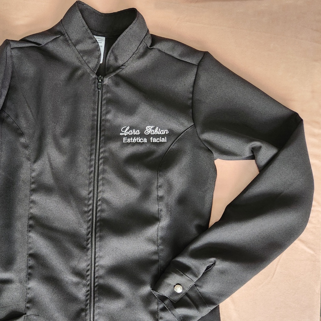 Jaleco Feminino Oxford Manga Longa Bordado Personalizado Com Sua Logo Médica Consultório Profissional Esteticista Dentista Estudante Secretária