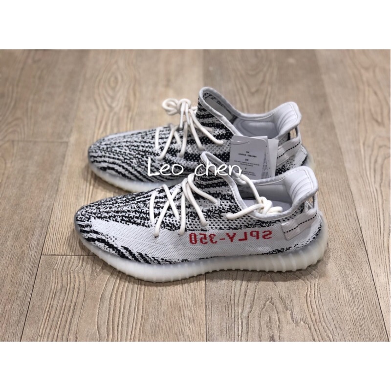 (。・н・ Estoque Pronto Alta Qualidade Adidas yeezy boost 350 v2 zebra