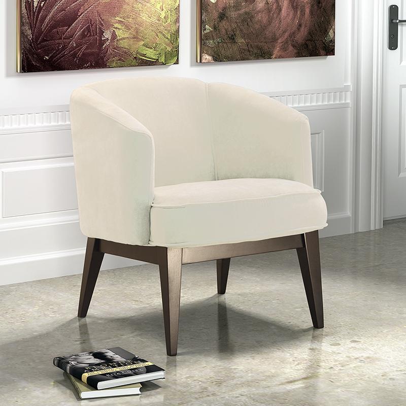 Poltrona Decorativa Vivara em Veludo e Pés de Madeira em Oferta na Shopee