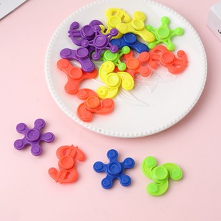 10pcs Fidget De 4cm De Plástico Para Crianças Spinner Mini Finger Brinquedos Educacionais Atacado