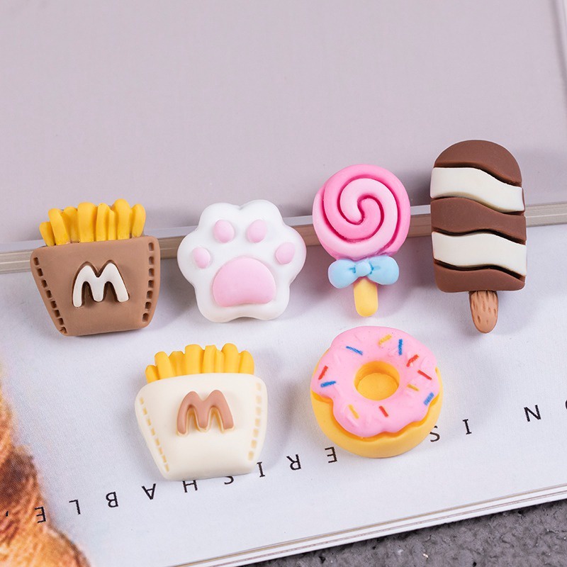 BLJE PVC Sapato Encantos Acessórios 2.5d Decoração Comida Fivelas Para Tamanco Sandálias Pino Presentes De Aniversário F