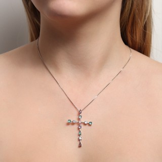 Colar Feminino Amoeto Cruz Fina Com Pedrinhas