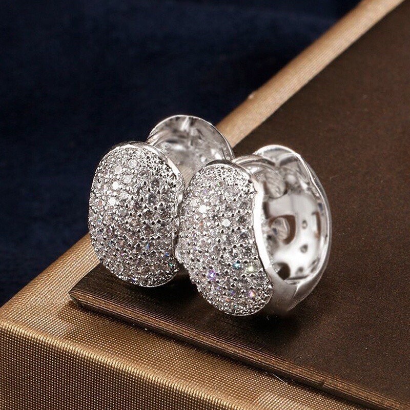 Brinco Ice Cravejado: Onde Comprar | BuscaProdutos