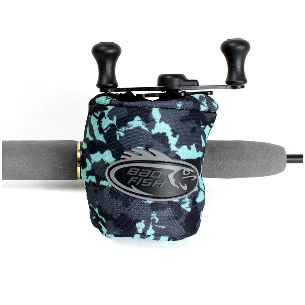 Capa Proteção Carretilha/Molinete Esporte Pesca Bad Fish Verde Água e Chumbo