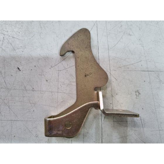 Trava Segurança Capô GM / Chevrolet Vectra 1997-05 90463695