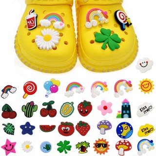 crocs jibbitz Cartoon Morango Cereja Padrão De Faça Você Mesmo Decoração De Fivela De Sapato Arco-Íris