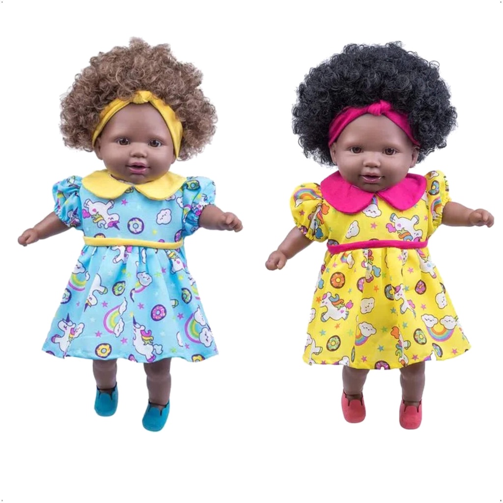 Brinquedo Boneca Tayla Negra em Plástico Vinil com Cabelo Cacheado Castanho ou Preto Sortido 48cm Cotiplas - 2281 em Oferta na Shopee