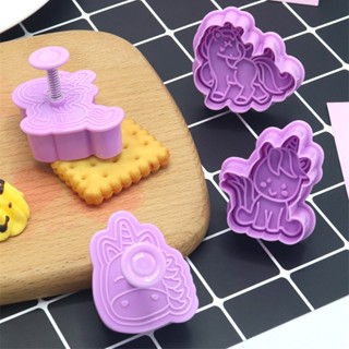 4Pcs/set Cortadores De Biscoitos Unicórnio Em Plástico 3D Forma De Desenho Animado Prensado Moldes Para Pastelaria Ferramentas Assar Gofra
