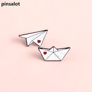 Barco De Papel Avião Alfinetes Personalizados De Amor Carta Esmalte Bonitos Broches Crachá Roupas De Ganga Bolsa Presente Para Casal Amigo Atacado