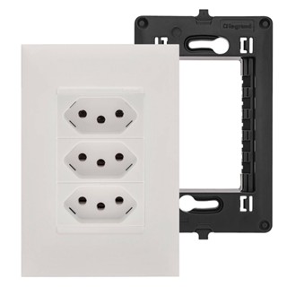 Tomada Tripla Monobloco Pial Plus+ Legrand 10A Suporte 4x2 e Placa