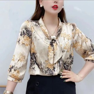 Camisa de três trimestres de manga de três trimestres de alta estilo feminino Camisa de fundo de barriga de tamanho grande Mo