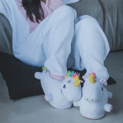 Pantufa 3D Unicórnio Importway com Cheirinho de Chiclete | Pelúcia Quentinha e Solado Antiderrapante P (33/35)