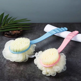 Escova De Banho 2 Em 1 Cabo Longo Com Esponja E Bucha Dupla Face Cores Aleatórias em Oferta na Shopee