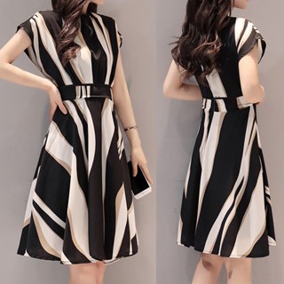 Moda Feminina Cinto De Vestido De Negócios O-Neck Curto Joelho De Manga Curta