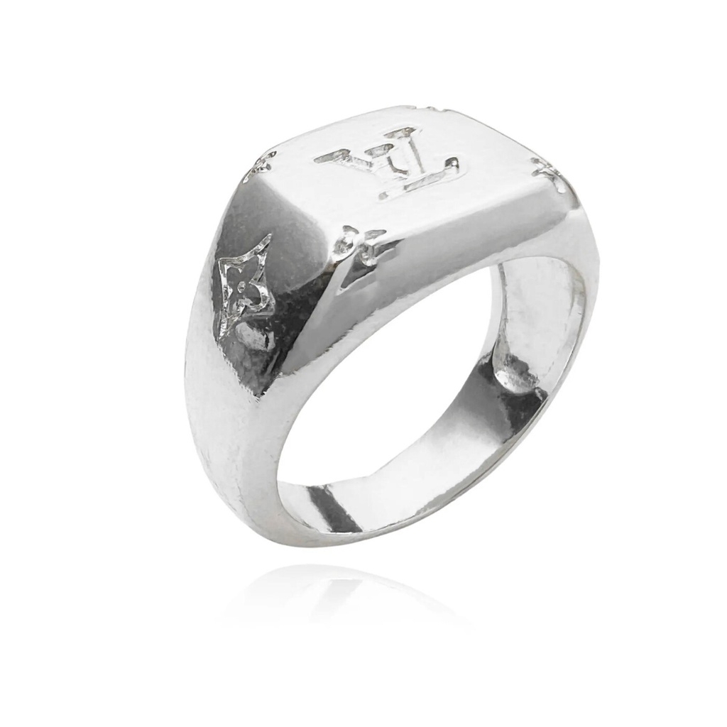 Anel De Prata 925 Elegante Marca L.V Banhado a Prata Pura