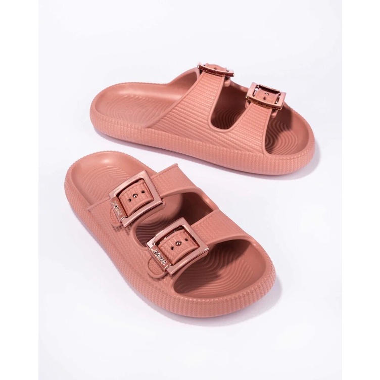 Chinelo Papete Slide Zaxy Partner Leveza Com Tira Ajustável Aos Pés Leve