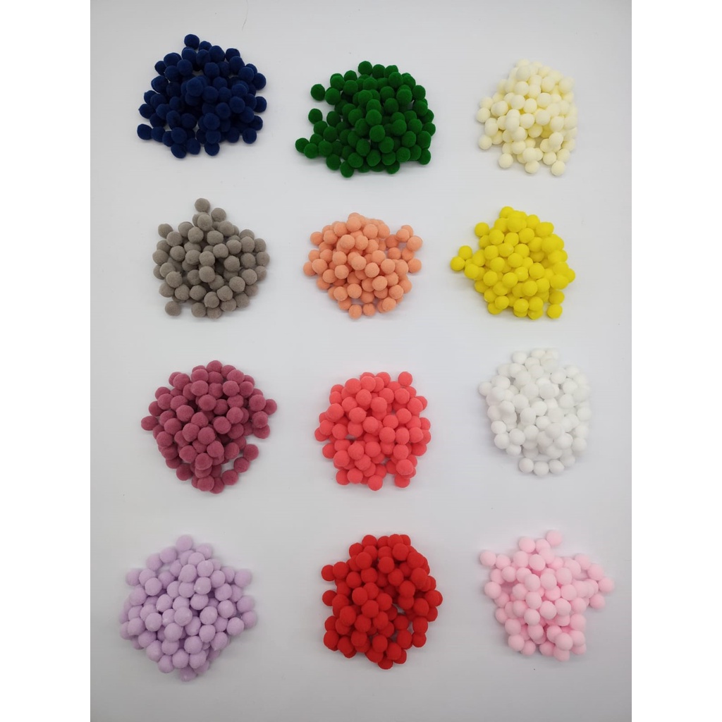 Pompom Cor Única de 1cm com 100 unidades em Oferta na Shopee