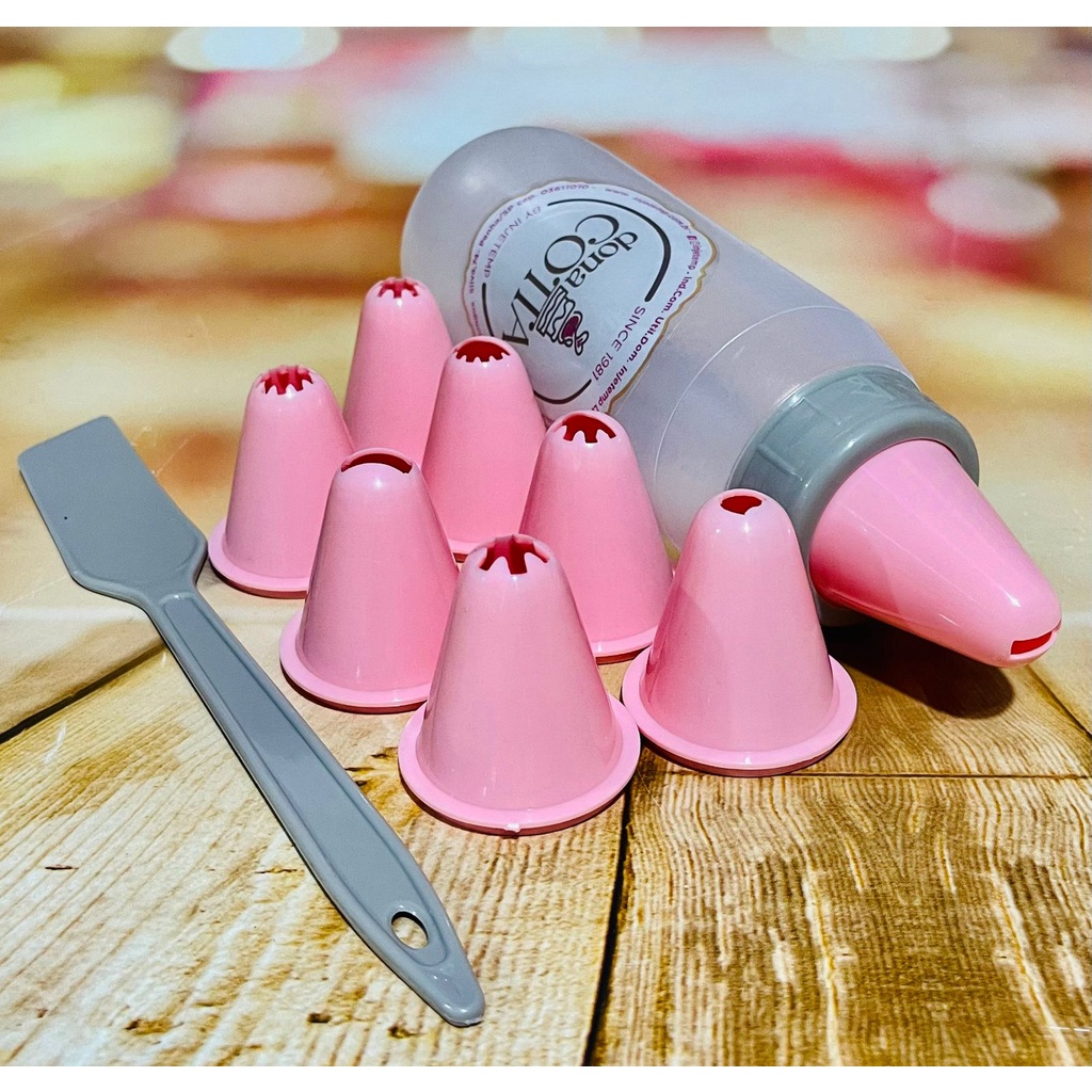 Decorador de Bolo Bisnaga com 8 Bicos (Dona Cotta) OFF - Home & Living