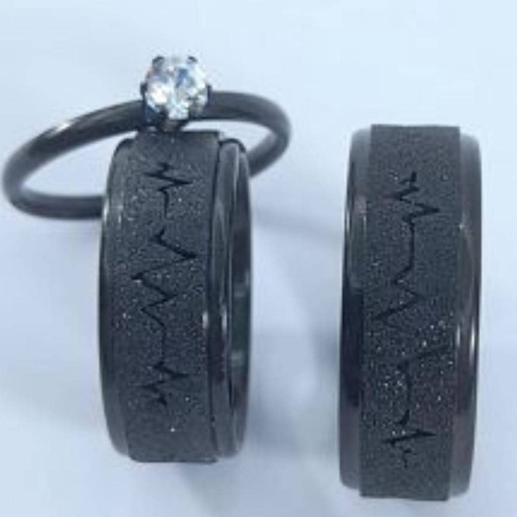 Par De Aliança 8mm Anatômica Preta Com Batimentos Anatômica