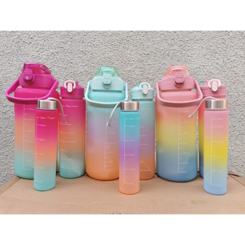 kit com 3 Garrafa Academia Treino Squeze Colorida 750 ml/ 2litros/ 300 ml