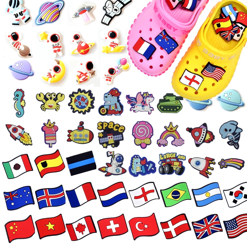 BLJE PVC Sapato Encantos Acessórios Bandeira Decoração País Fivelas Para Tamanco Sandálias Pino Presentes De Aniversário