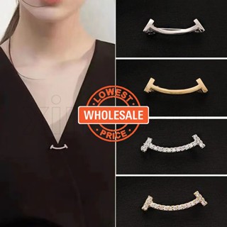 [Preço Por Atacado] Personalidade Smiley Face Metal Broche/Anti Exposição Fivelas De Pescoço Em V/Roupas Elegante Alfinetes/Camisa Denim Lapela Chapéu Colarinho Jóias