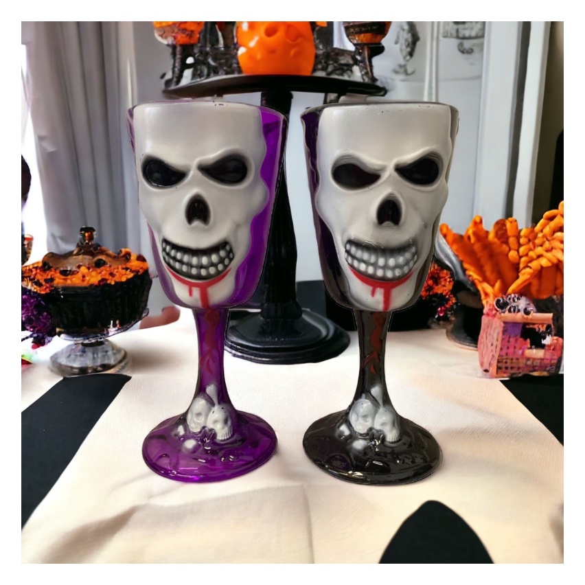 Taça Plástica Caveira Halloween 1 unidade de 9x18cm