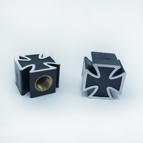 Par Tampa Válvula Bico Pneu Cruz Malta Metal Moto Ou Carro em Oferta na Shopee