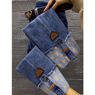 Novo Estilo LV Slimmer Look All-Match Jeans cortado