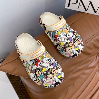 2023 Sapatos De Buraco De Verão Jardim De Praia Estilo Novo Baotou Exterior Vestir Sandálias Casuais Em PVC Antiderrapante Mulher