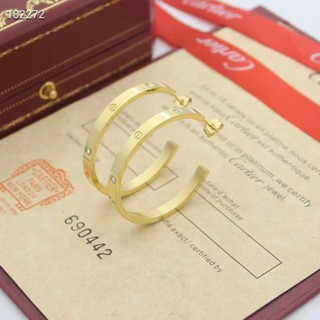 2023 Novo Cartão De Brincos Fashionable Card Home One Line Clássico De Aço Inoxidável Jóias De Ouro De Luxo Leve Para Mulheres