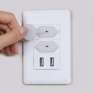 20 Protetor Tomada Contra Choque Doação + 2 Chaves Segurança em Oferta na Shopee