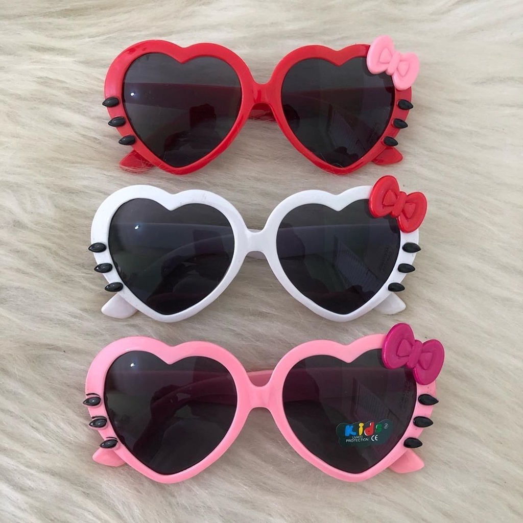 Óculos Escuros Infantil Hello Kitty Laço Gatinho