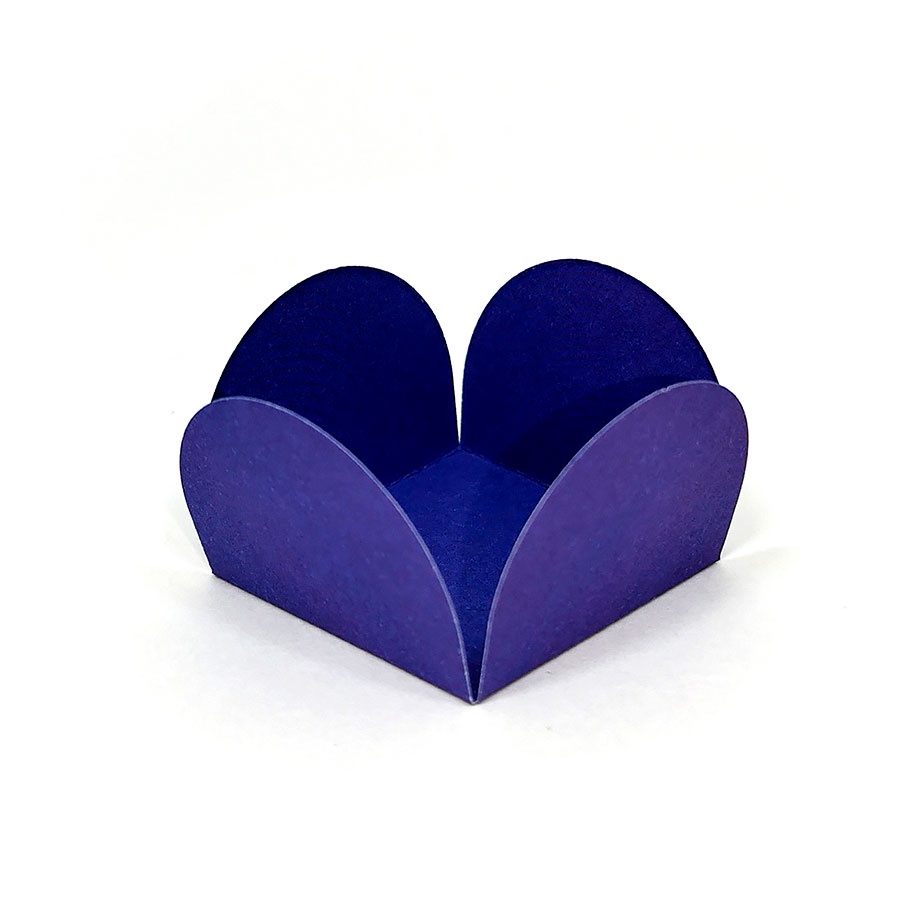 Forminhas para Doces 4 Pétalas Azul Marinho  - 50 unidades - FunFestas - Rizzo Distribuidora - Home & Living