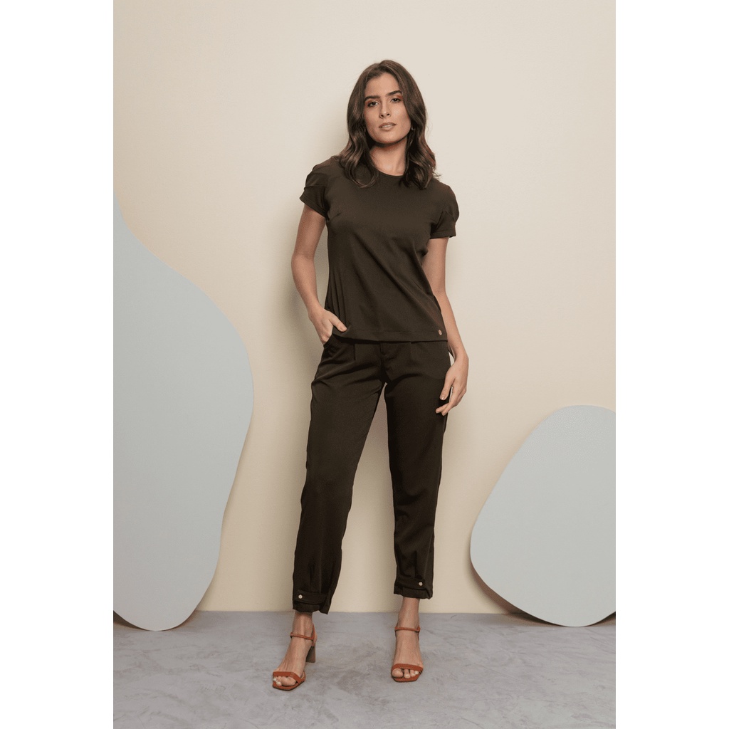 Conjunto calça e blusa Feminino Heloisa - GABARDINE - Áreas Profissionais