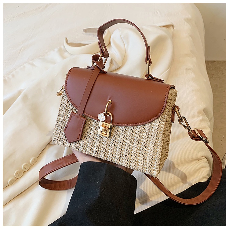 Bolsa Feminina Japonesa 2023 High-End Coreana Versão Estudante Bolsa Pequena Quadrada Bolsa Lateral Costas Bolsa Mensageiro Bolsa para o Ombro Bolsa de Palha Bolsa Pequena Bolsa para o Ombro Bolsa Pequena Quadrada Moda Bolsa Pequena Quadrada