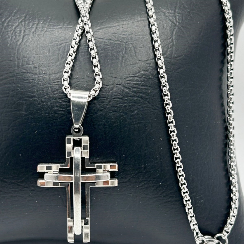 Corrente Masculina De Aço Inoxidável Twist Bahiano Com Pingente De Cruz em Oferta na Shopee